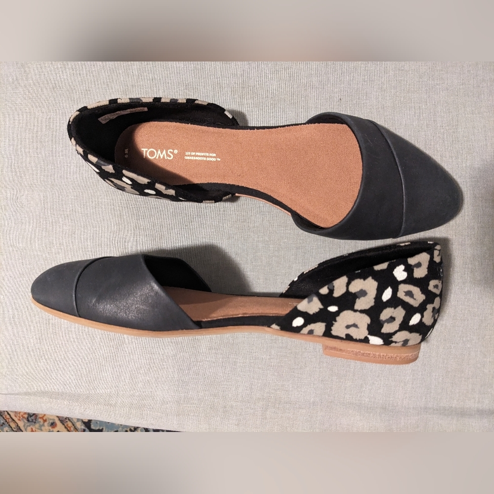 Tom's Black Faux Leather and Animal Print Flats